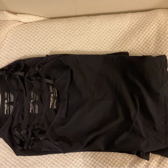 2 (TWO) Shapermint Women’s Camis in black - Picture 2 of 2